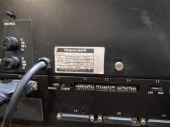 Honeywell BTRM125C terminal (rear, DIPs)